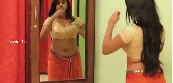  Hot Telugu Aunty